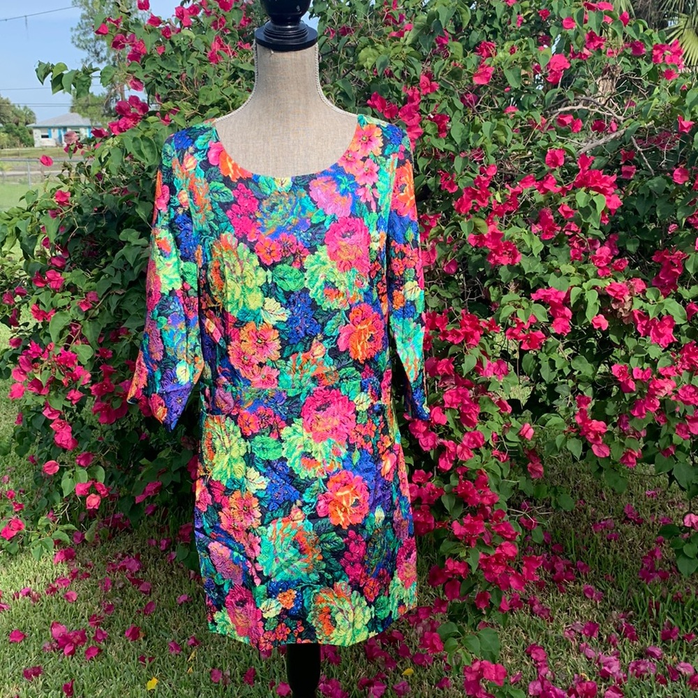 Anthro HD in Paris Floral Dress 🌺